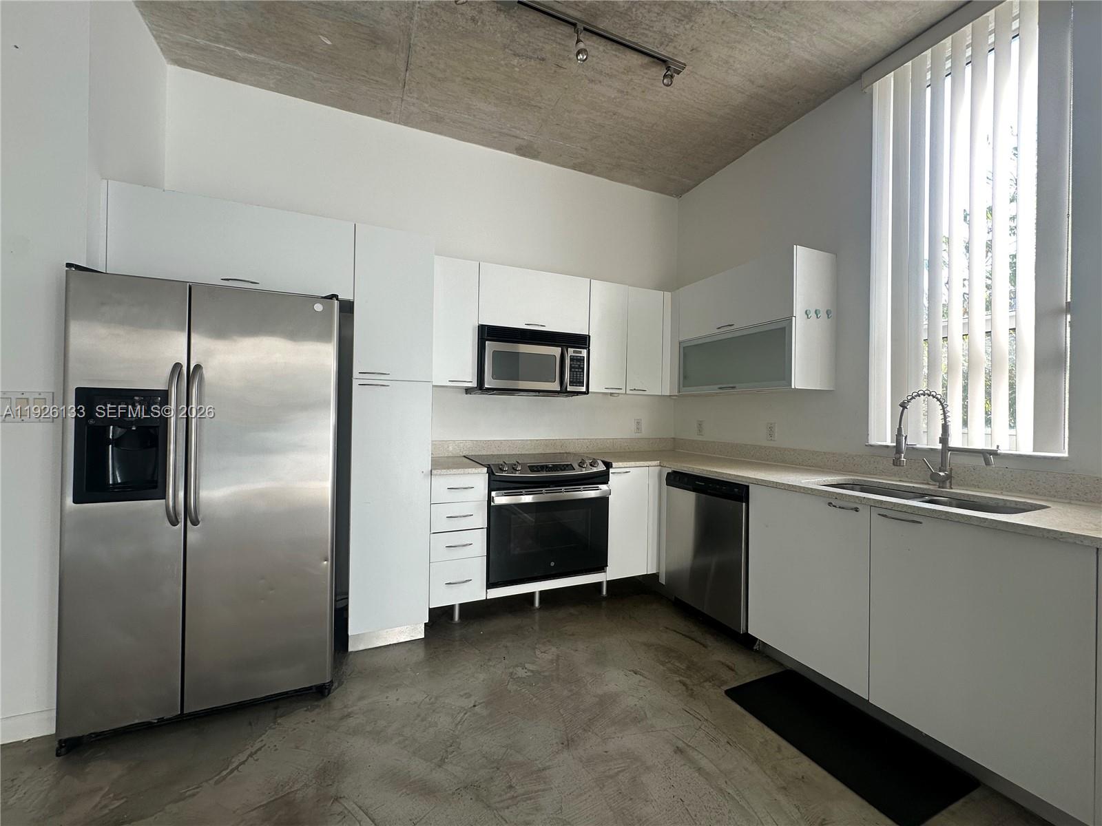 234 NE 3rd St #201, Miami FL 33132