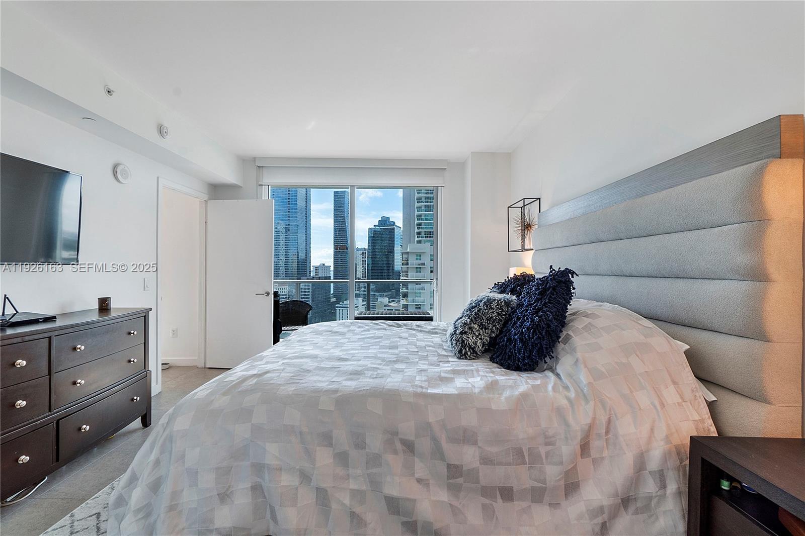 1100 S Miami Ave #2302, Miami FL 33130