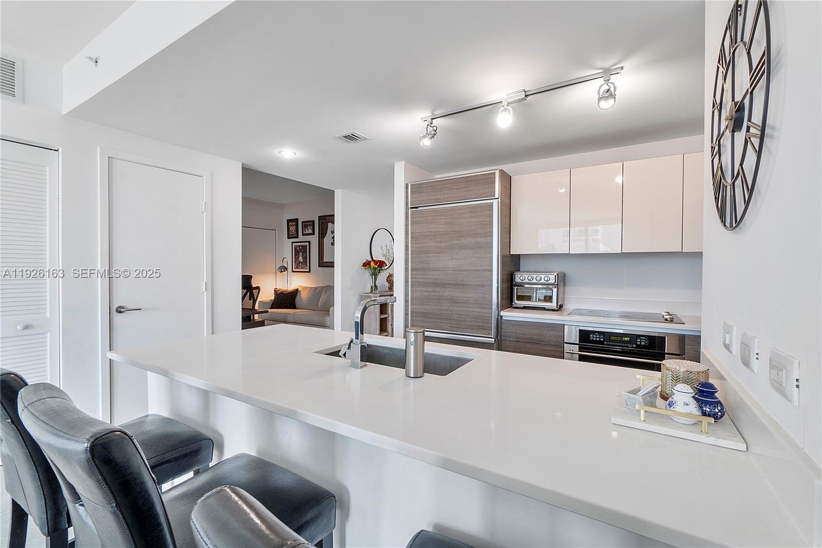 1100 S Miami Ave #2302, Miami FL 33130