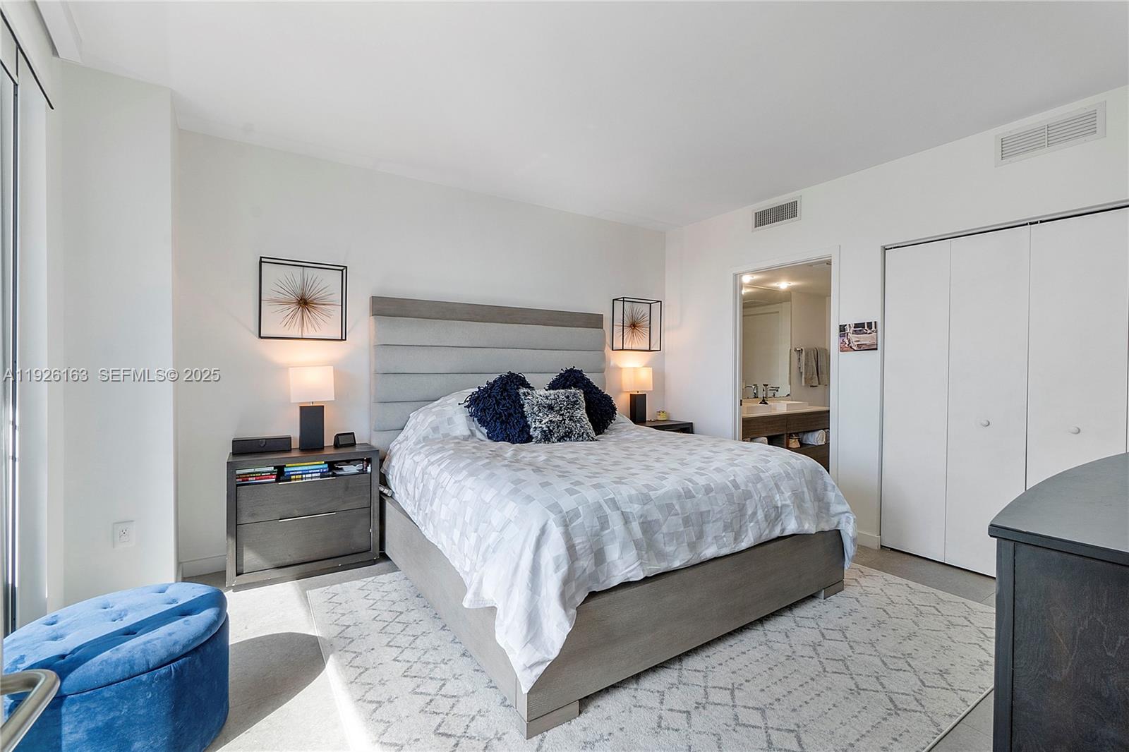 1100 S Miami Ave #2302, Miami FL 33130