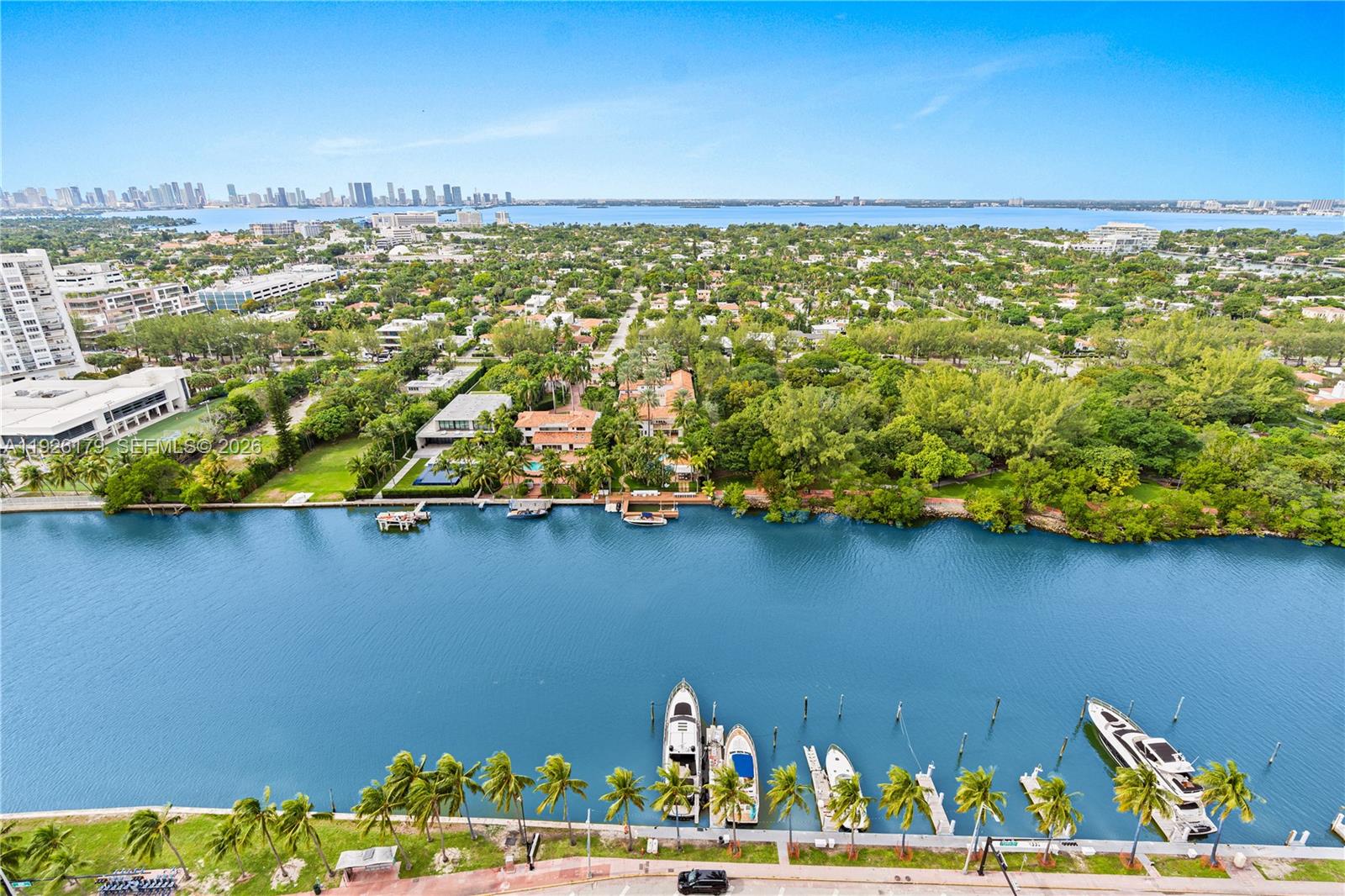 4401 Collins Ave #2517, Miami Beach FL 33140