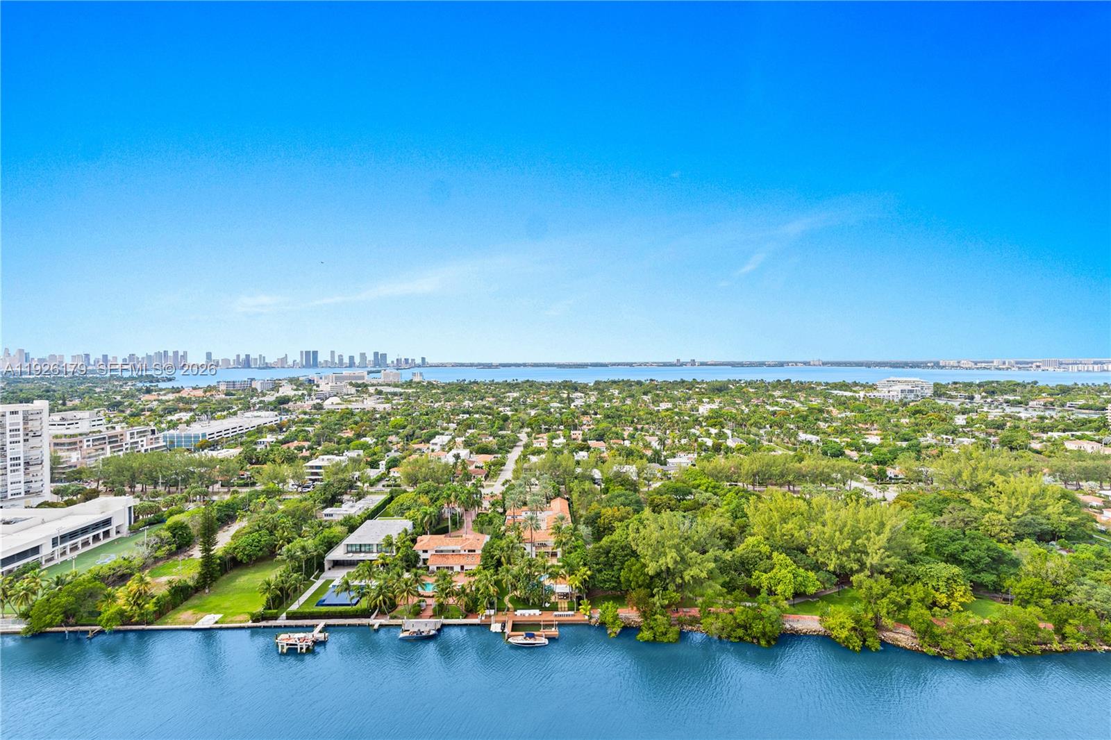 4401 Collins Ave #2517, Miami Beach FL 33140