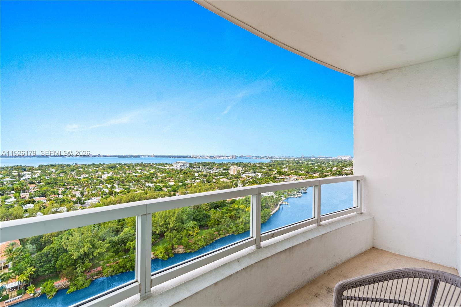 4401 Collins Ave #2517, Miami Beach FL 33140