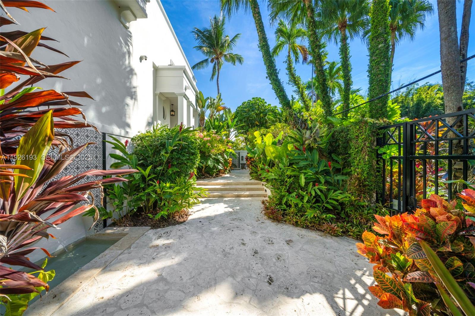 3333 Poinciana Ave, Miami FL 33133
