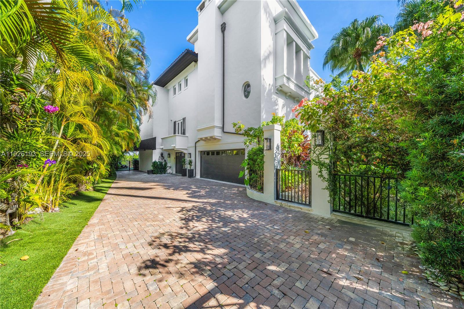 3333 Poinciana Ave, Miami FL 33133