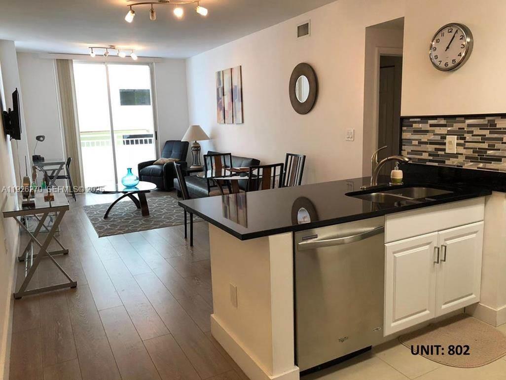 185 SE 14 TE #802, Miami FL 33131