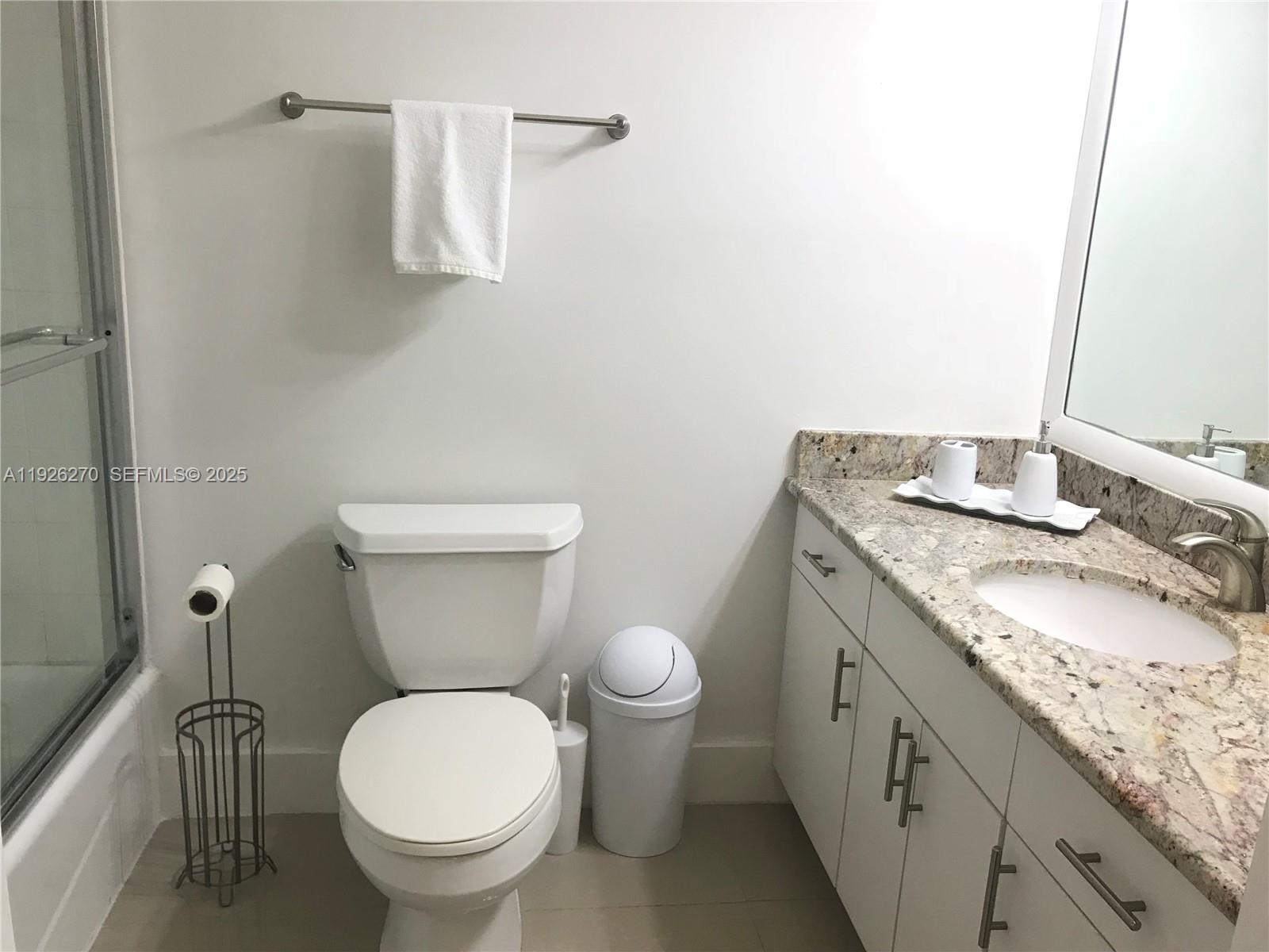 185 SE 14 TE #802, Miami FL 33131