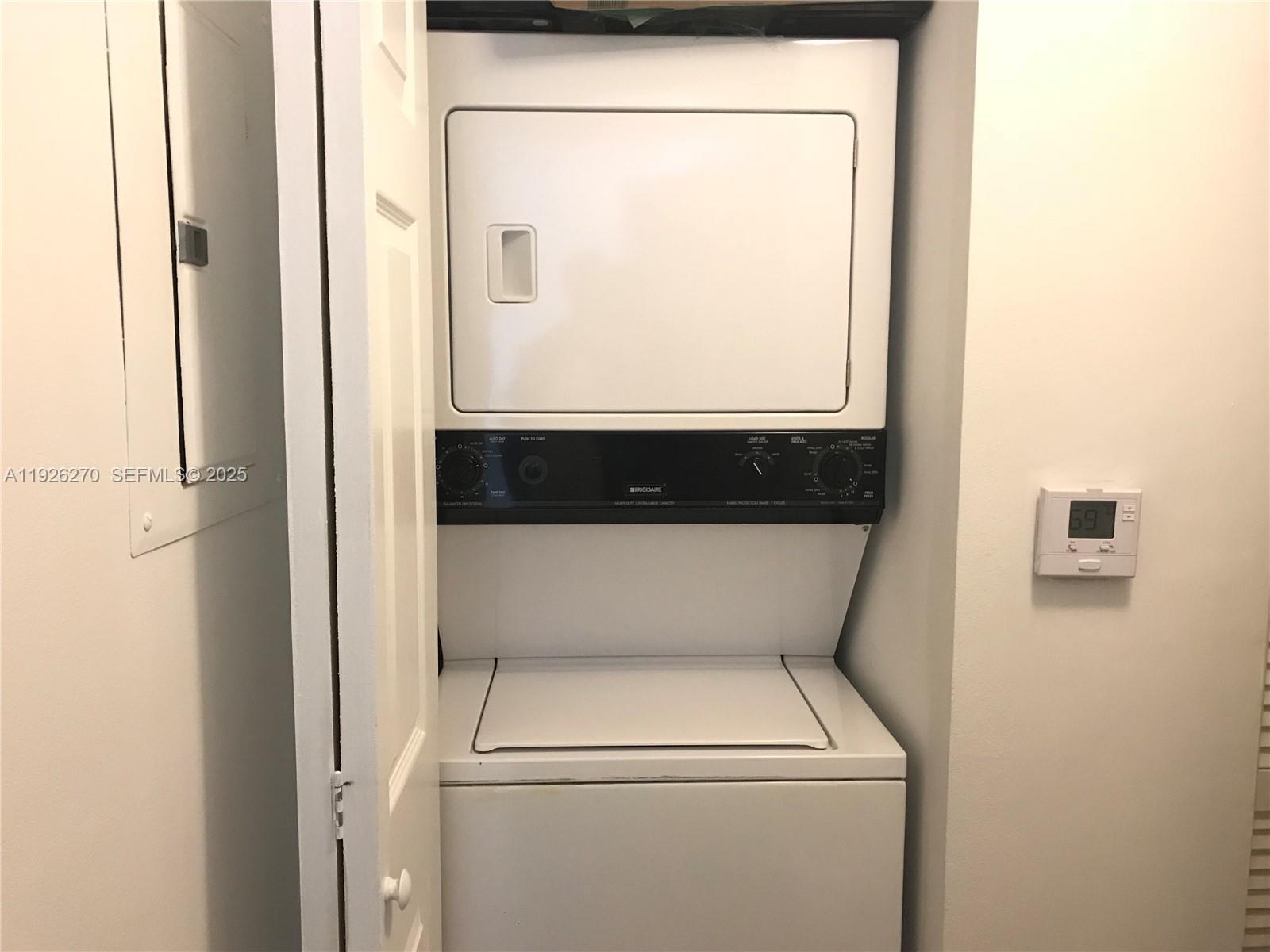 185 SE 14 TE #802, Miami FL 33131