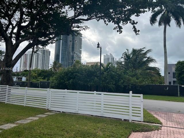 245 189th Ter #0, Sunny Isles Beach FL 33160