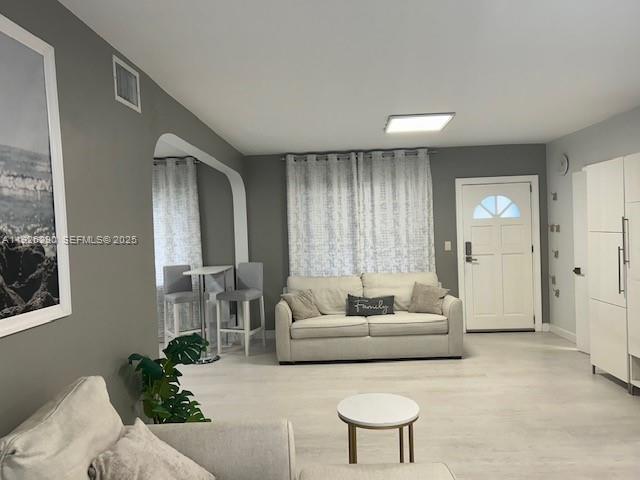245 189th Ter #0, Sunny Isles Beach FL 33160