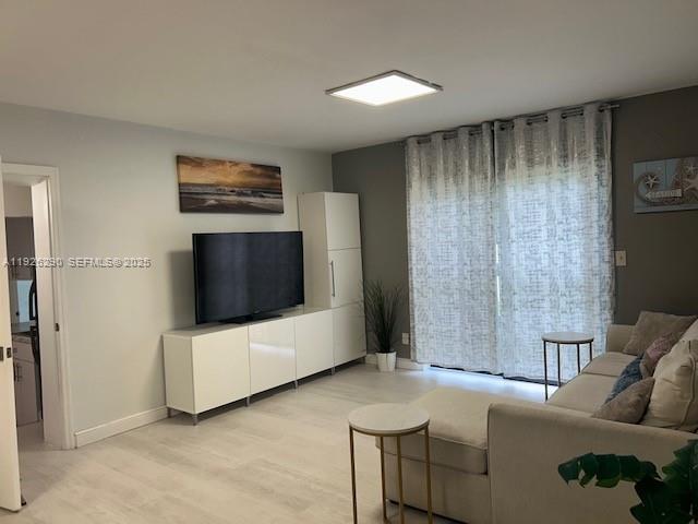 245 189th Ter #0, Sunny Isles Beach FL 33160