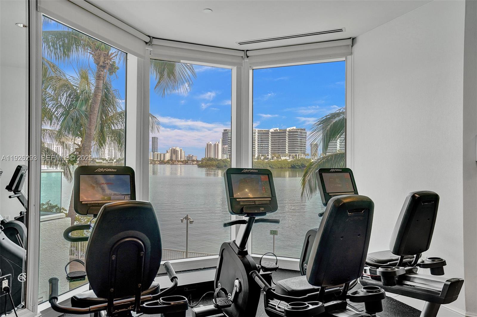 3201 NE 183rd St #704, Aventura FL 33160