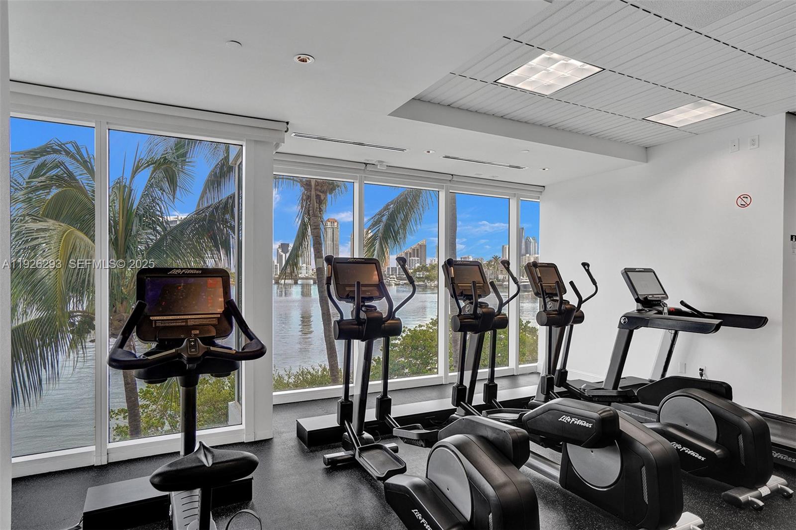3201 NE 183rd St #704, Aventura FL 33160