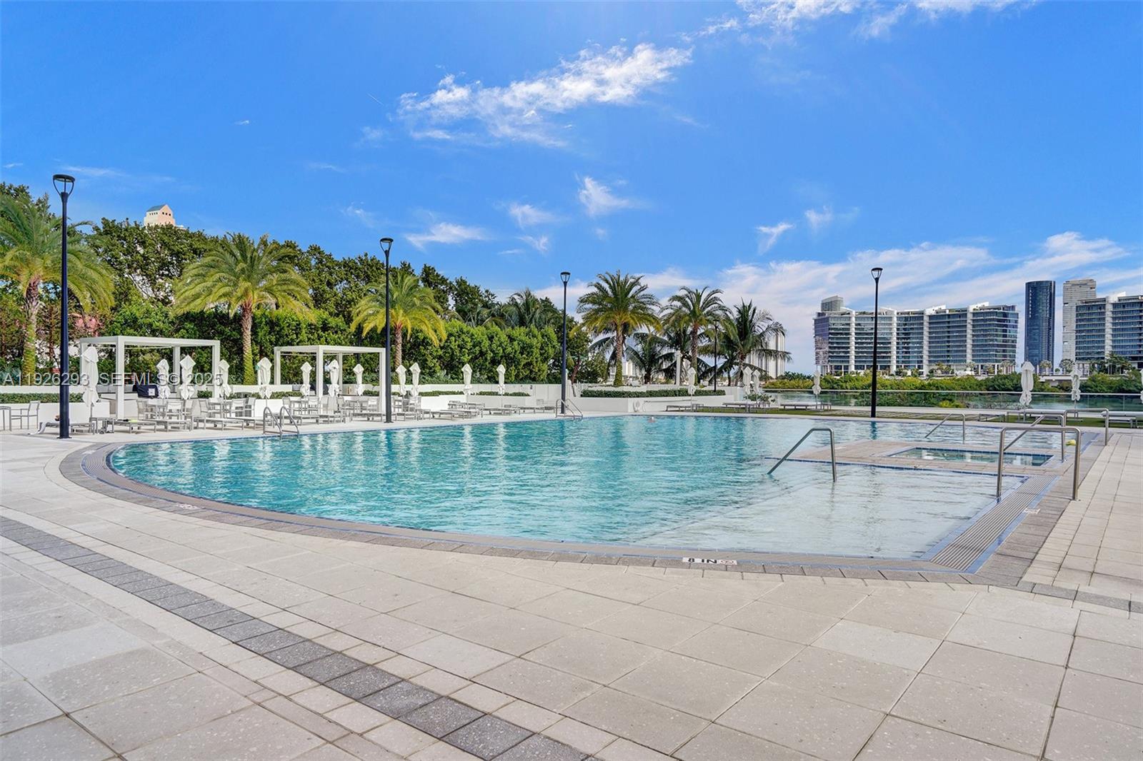 3201 NE 183rd St #704, Aventura FL 33160