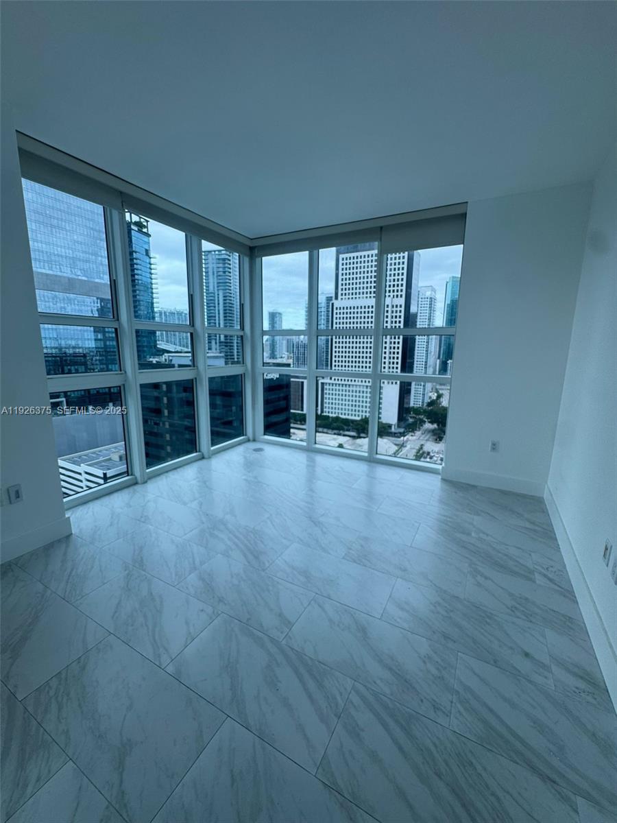 951 Brickell Ave #2301, Miami FL 33131