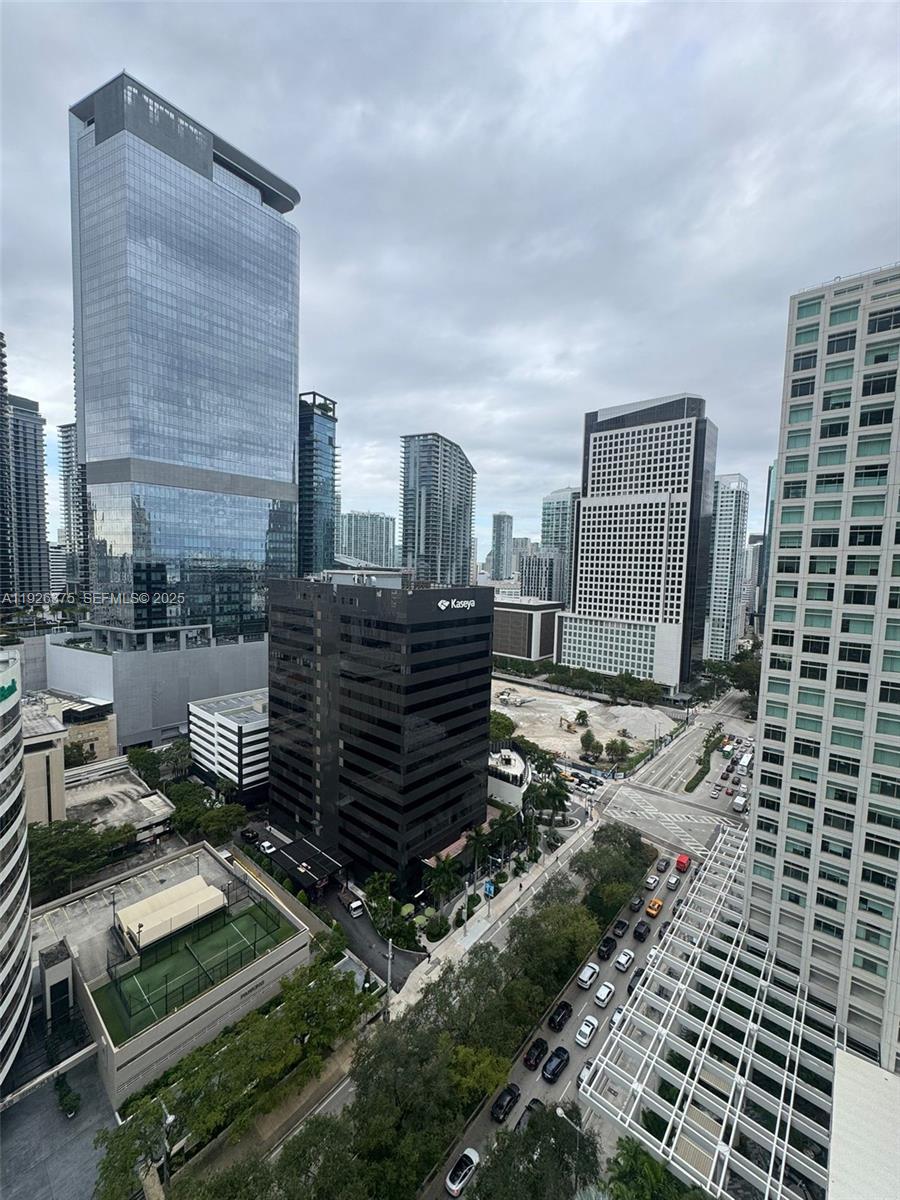 951 Brickell Ave #2301, Miami FL 33131