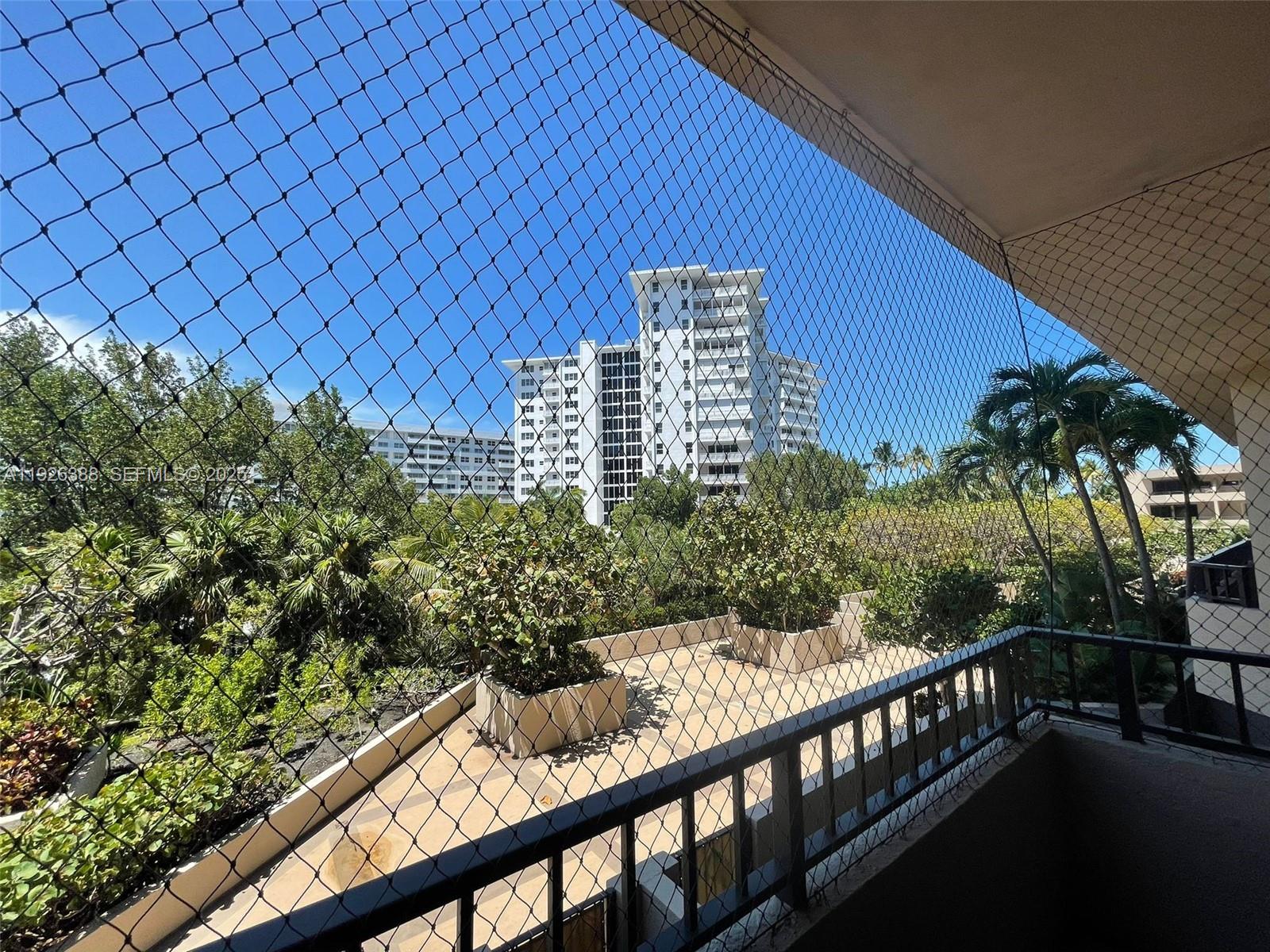 251 Crandon Blvd #233, Key Biscayne FL 33149