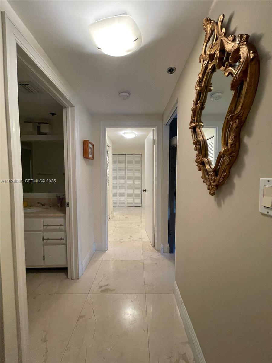 251 Crandon Blvd #233, Key Biscayne FL 33149