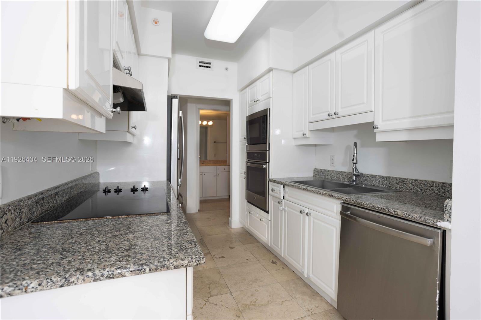 4779 Collins Ave #504, Miami Beach FL 33140