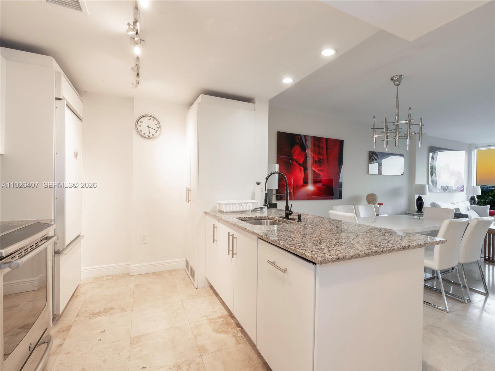 10275 Collins Ave #527, Bal Harbour FL 33154