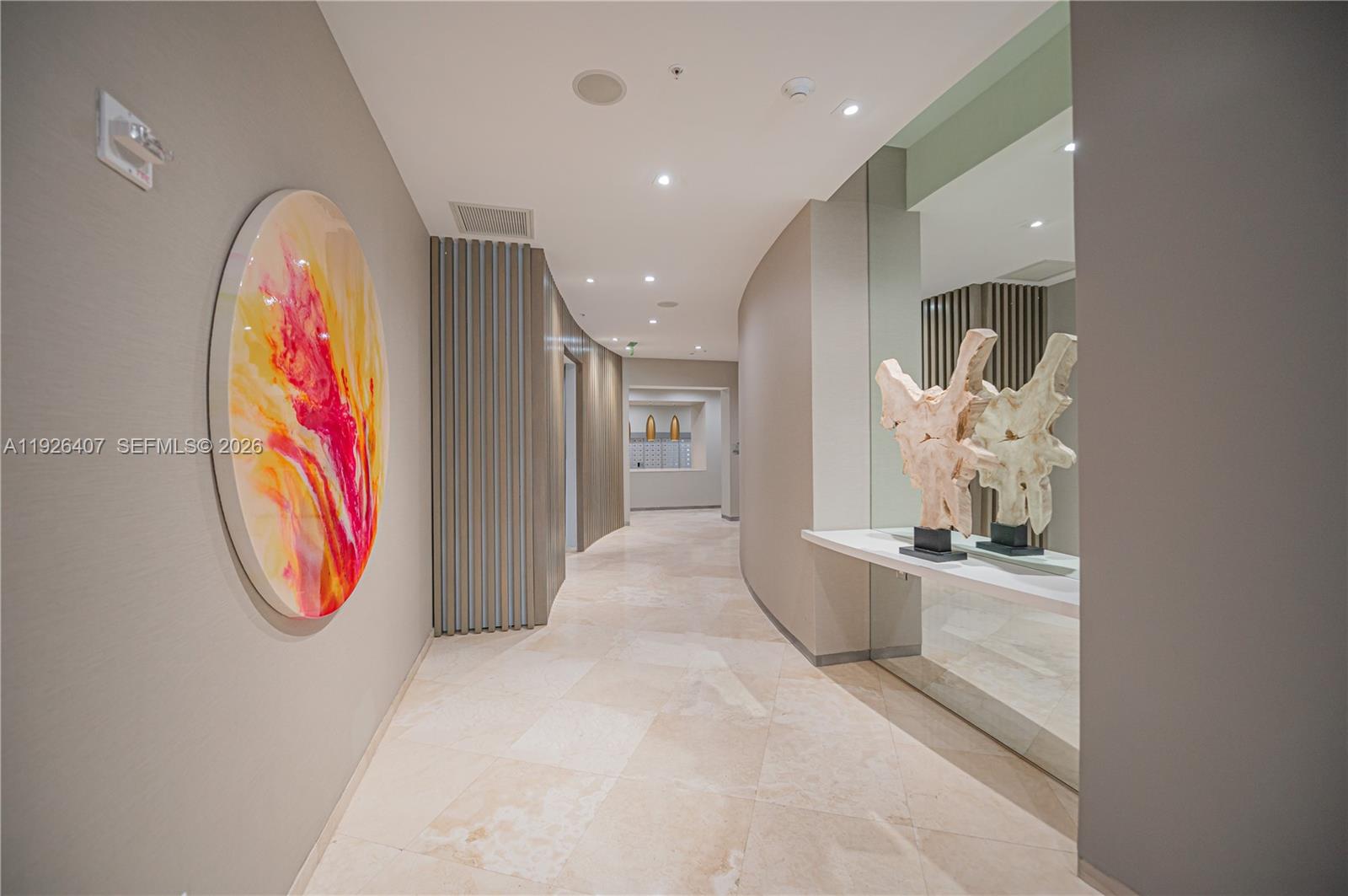10275 Collins Ave #527, Bal Harbour FL 33154