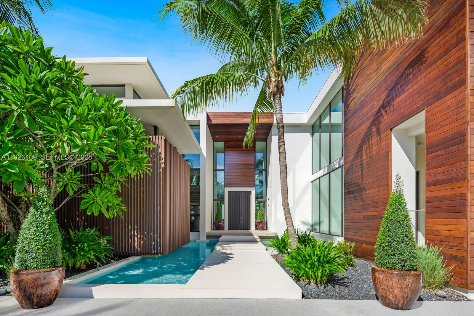 6480 Allison Rd, Miami Beach FL 33141