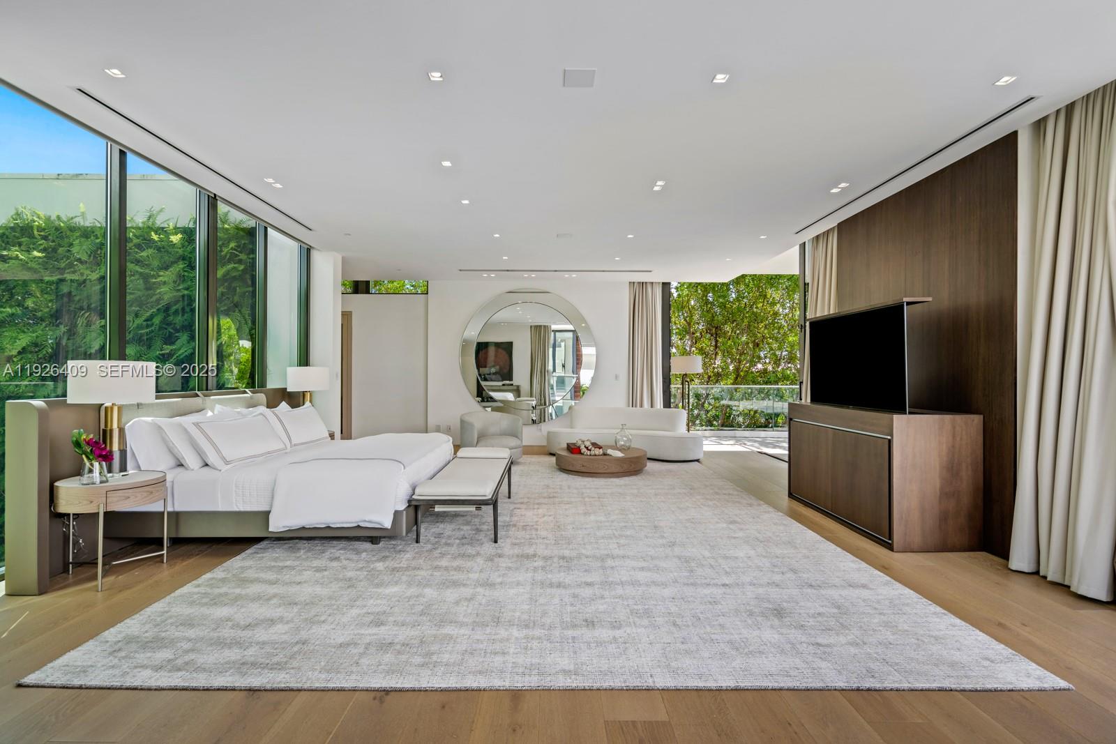 6480 Allison Rd, Miami Beach FL 33141