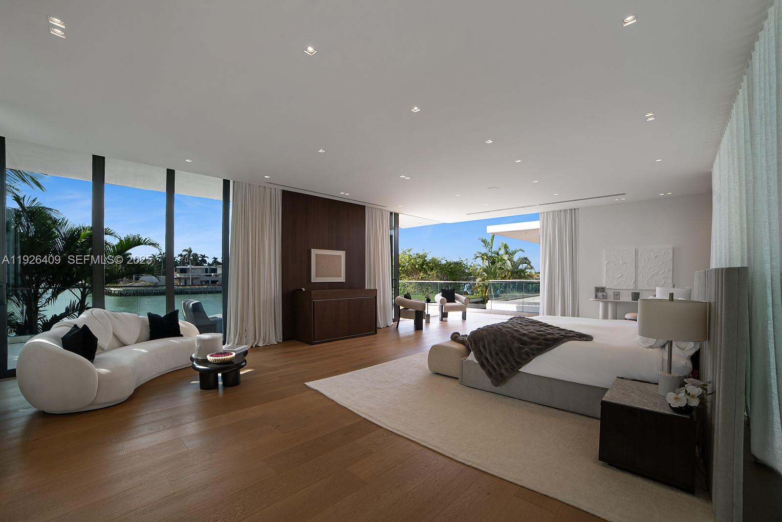 6480 Allison Rd, Miami Beach FL 33141
