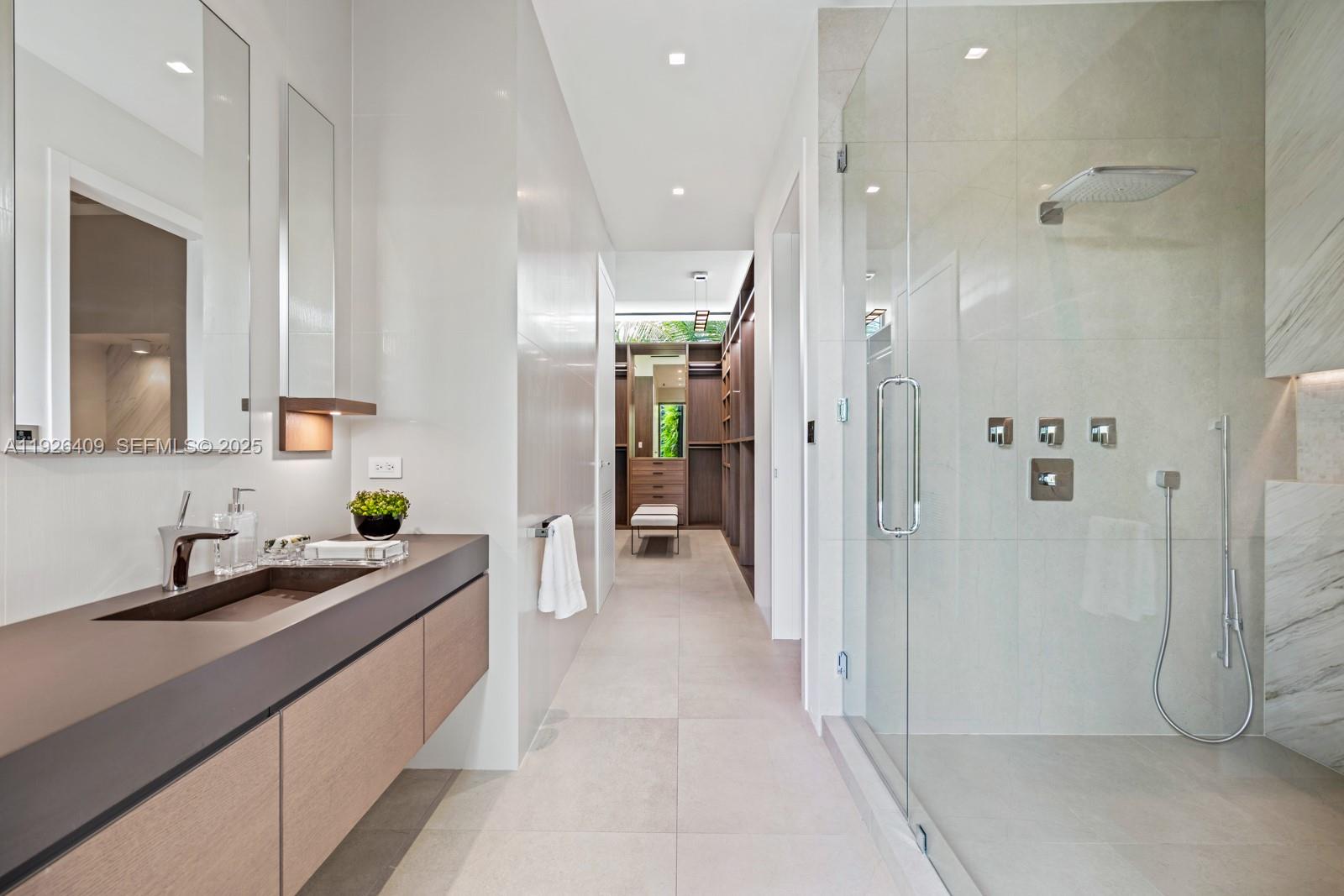6480 Allison Rd, Miami Beach FL 33141
