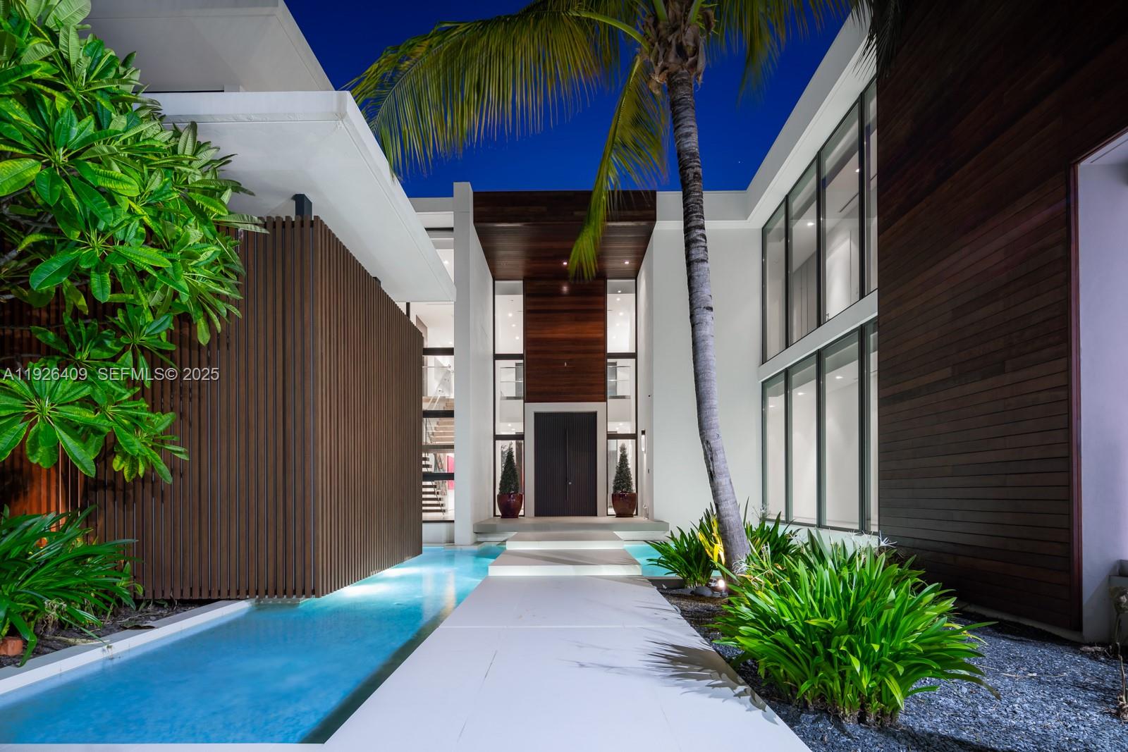 6480 Allison Rd, Miami Beach FL 33141