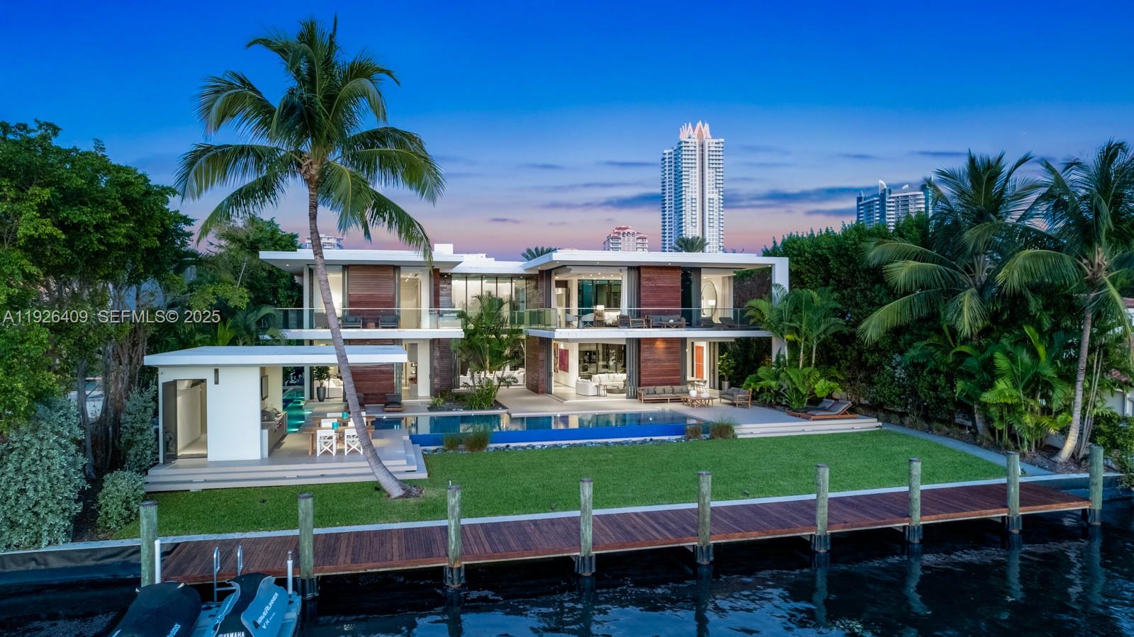 6480 Allison Rd, Miami Beach FL 33141