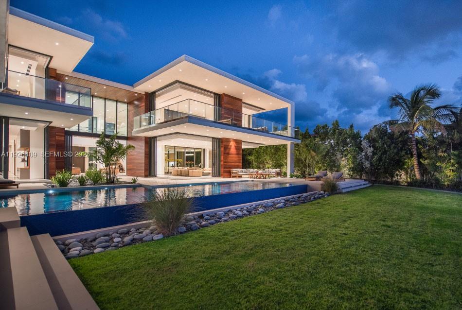 6480 Allison Rd, Miami Beach FL 33141