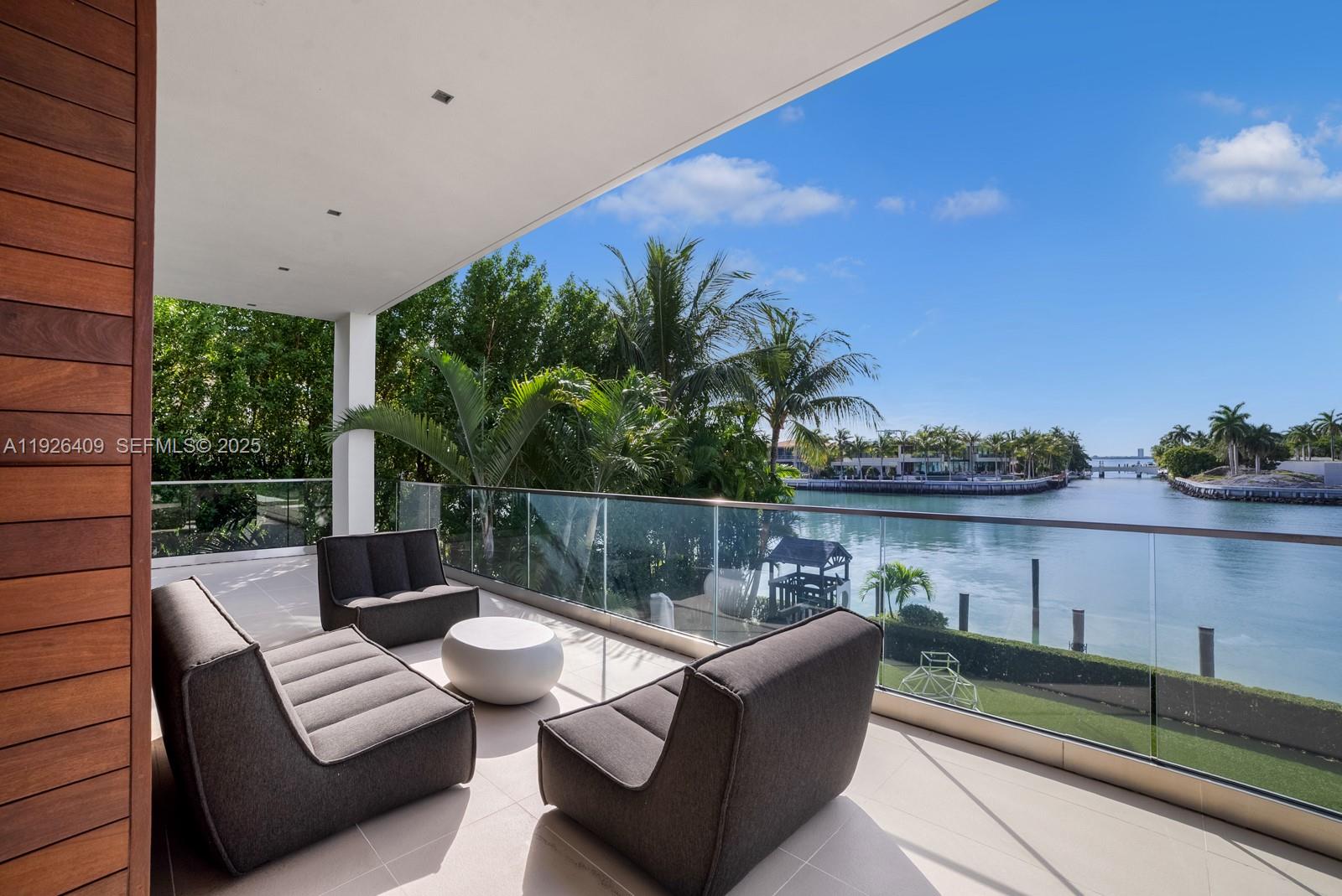 6480 Allison Rd, Miami Beach FL 33141