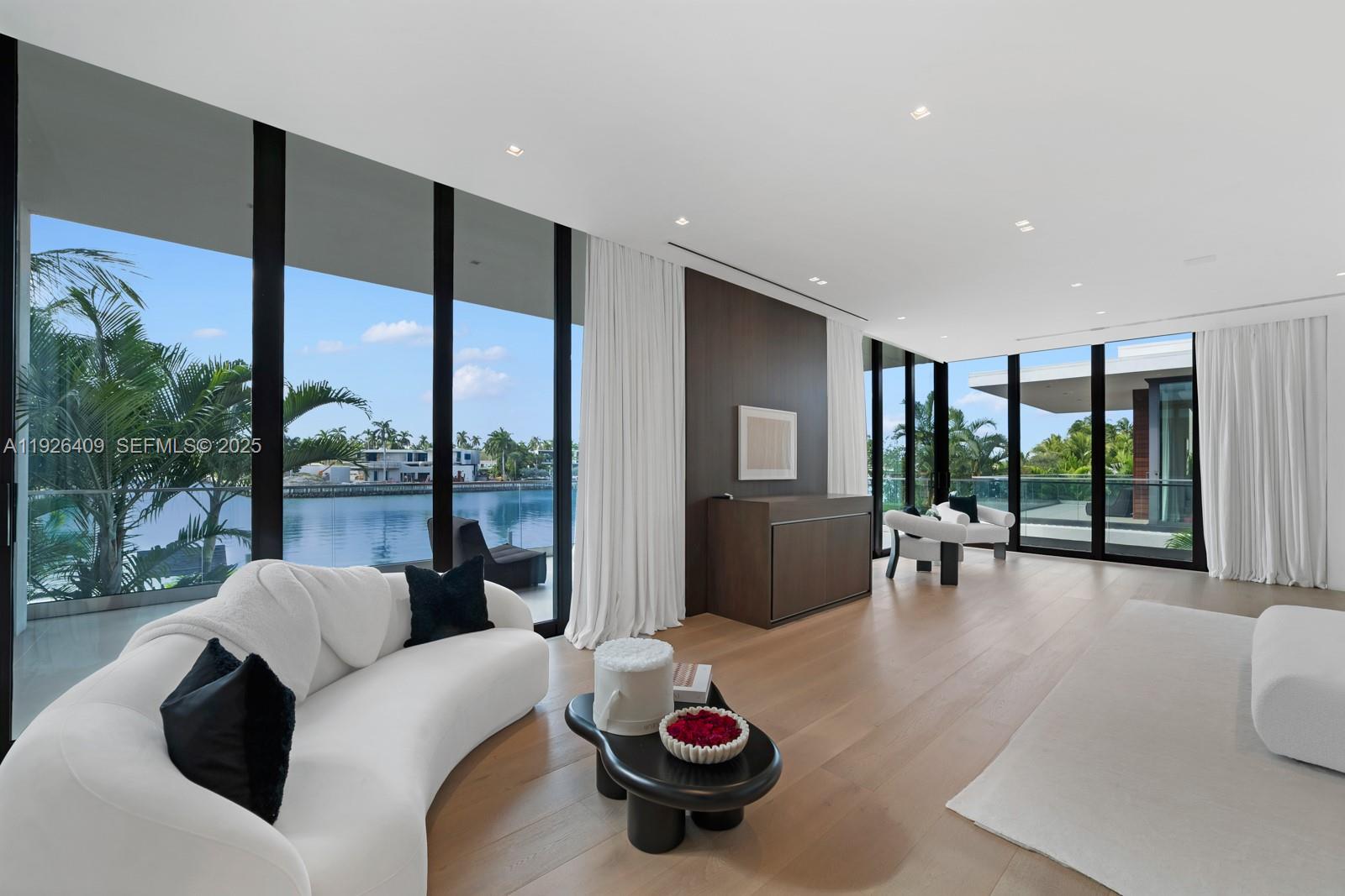 6480 Allison Rd, Miami Beach FL 33141