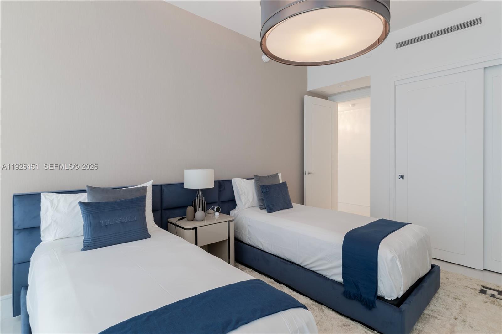 17975 Collins Ave #502, Sunny Isles Beach FL 33160