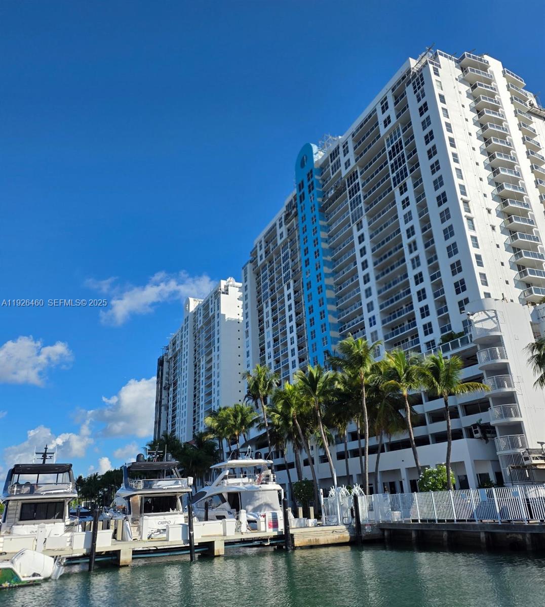 1800 Sunset Harbour Dr #1808, Miami Beach FL 33139