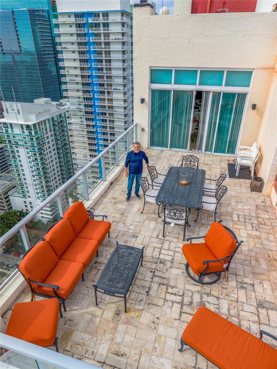 1155 Brickell Bay Dr #PH303, Miami FL 33131