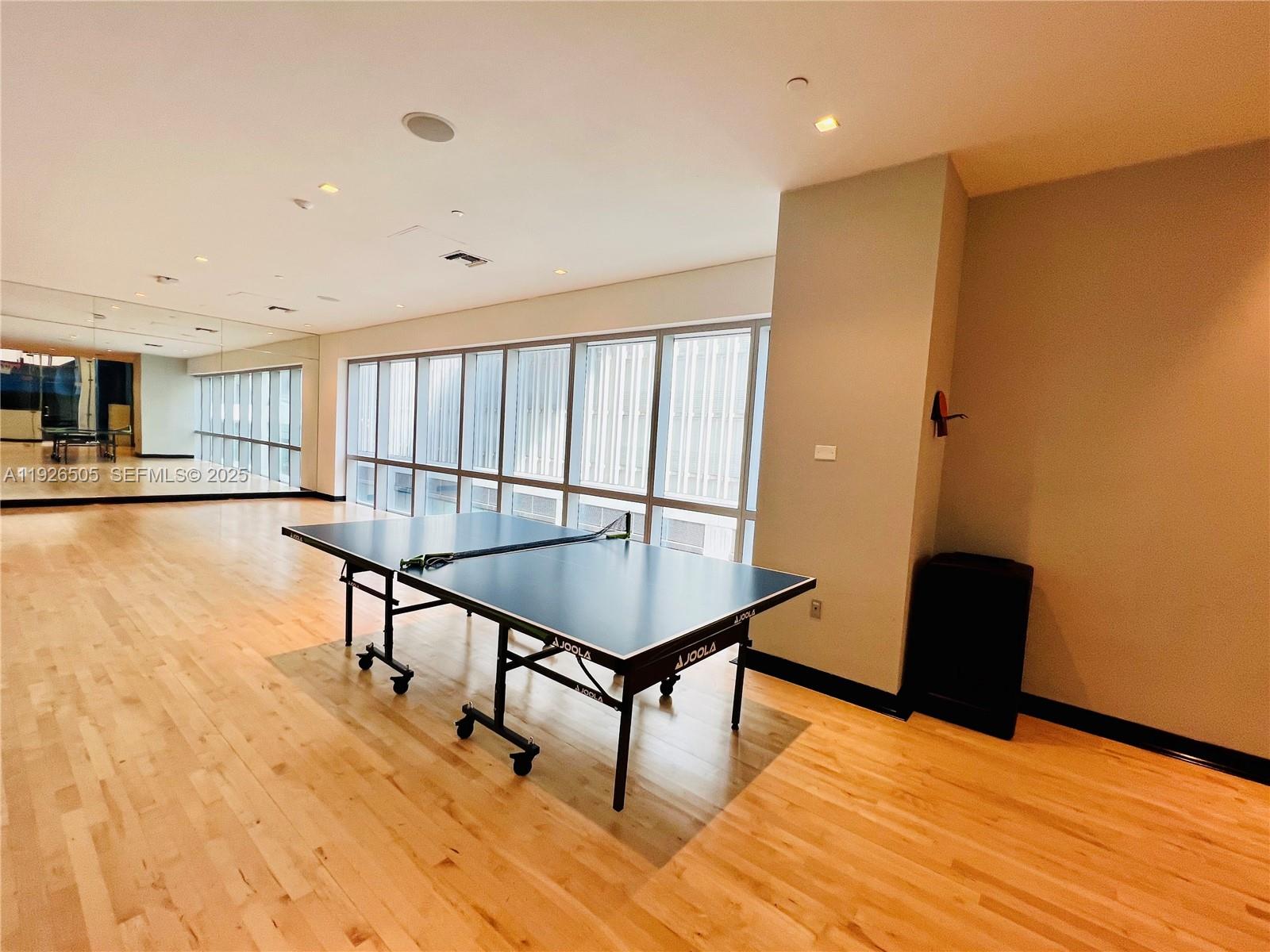 851 NE 1st Av #2808, Miami FL 33132