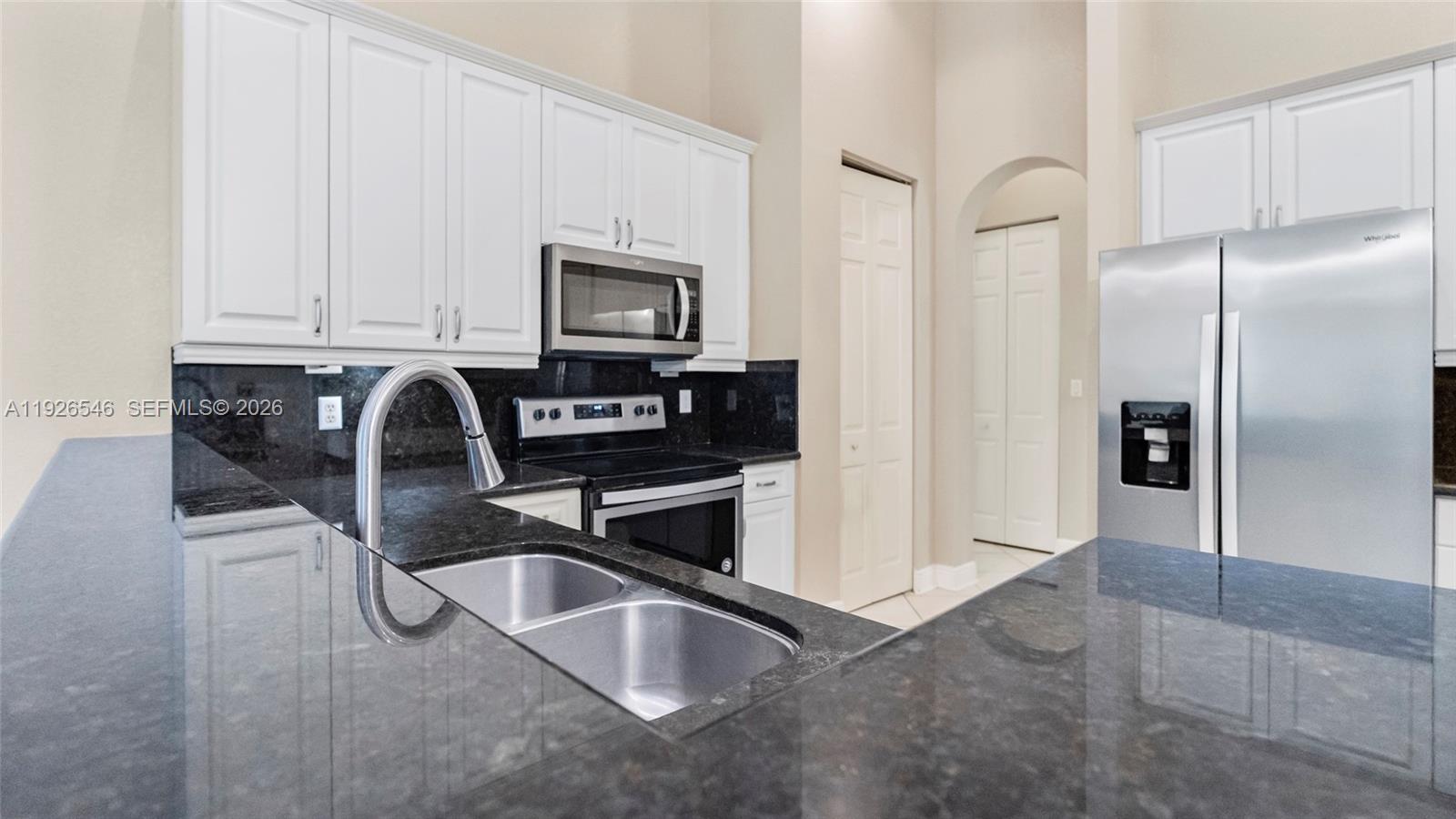 7116 W Pinecreek Way, Coconut Creek FL 33073