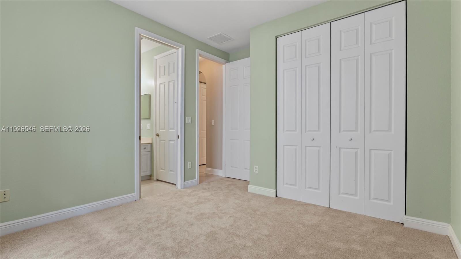 7116 W Pinecreek Way, Coconut Creek FL 33073