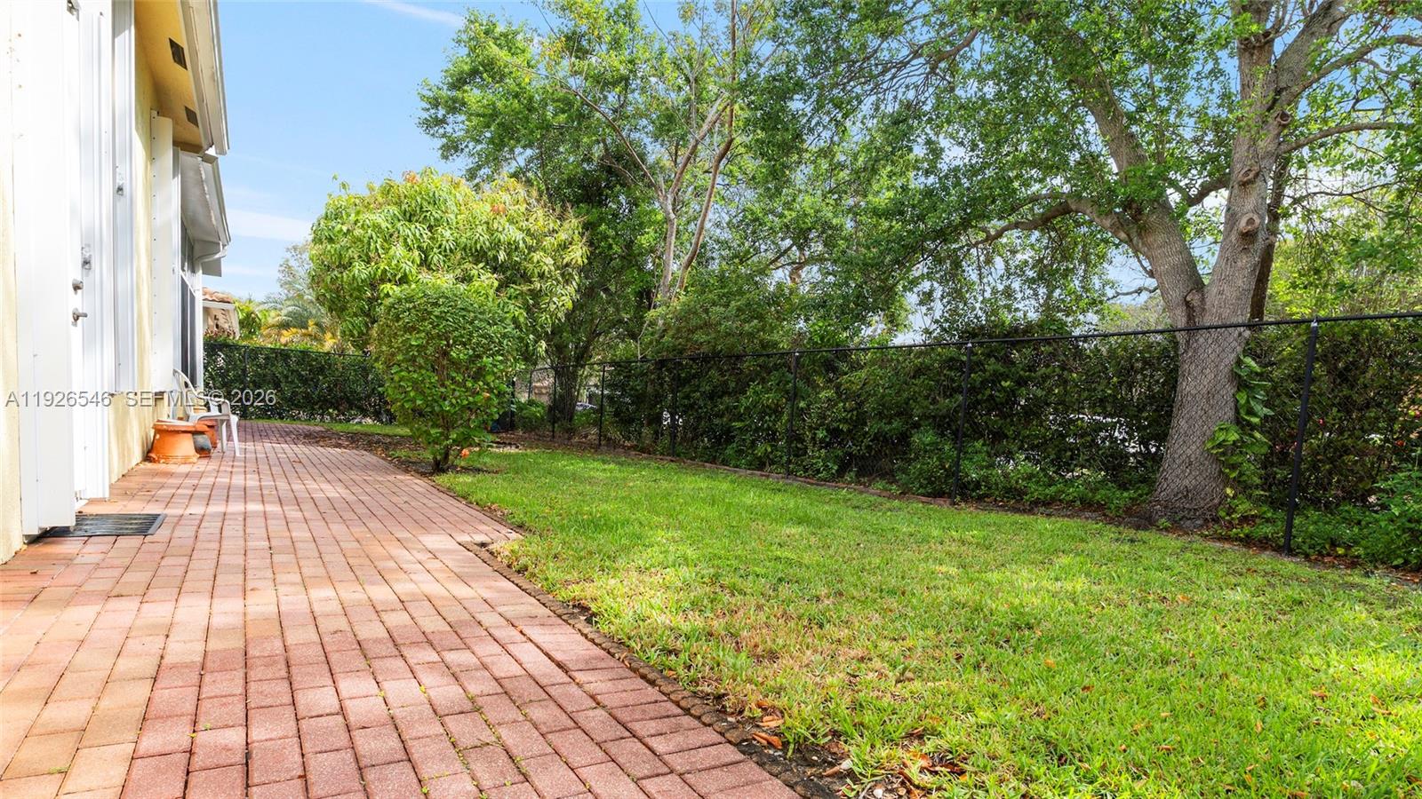 7116 W Pinecreek Way, Coconut Creek FL 33073