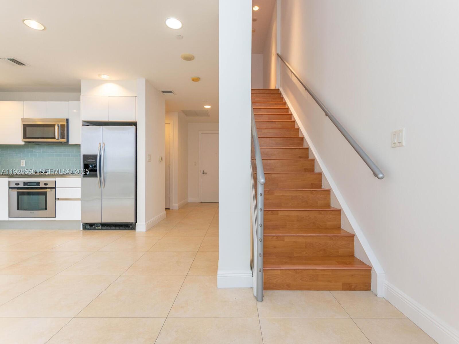 1050 Brickell Ave #606, Miami FL 33131