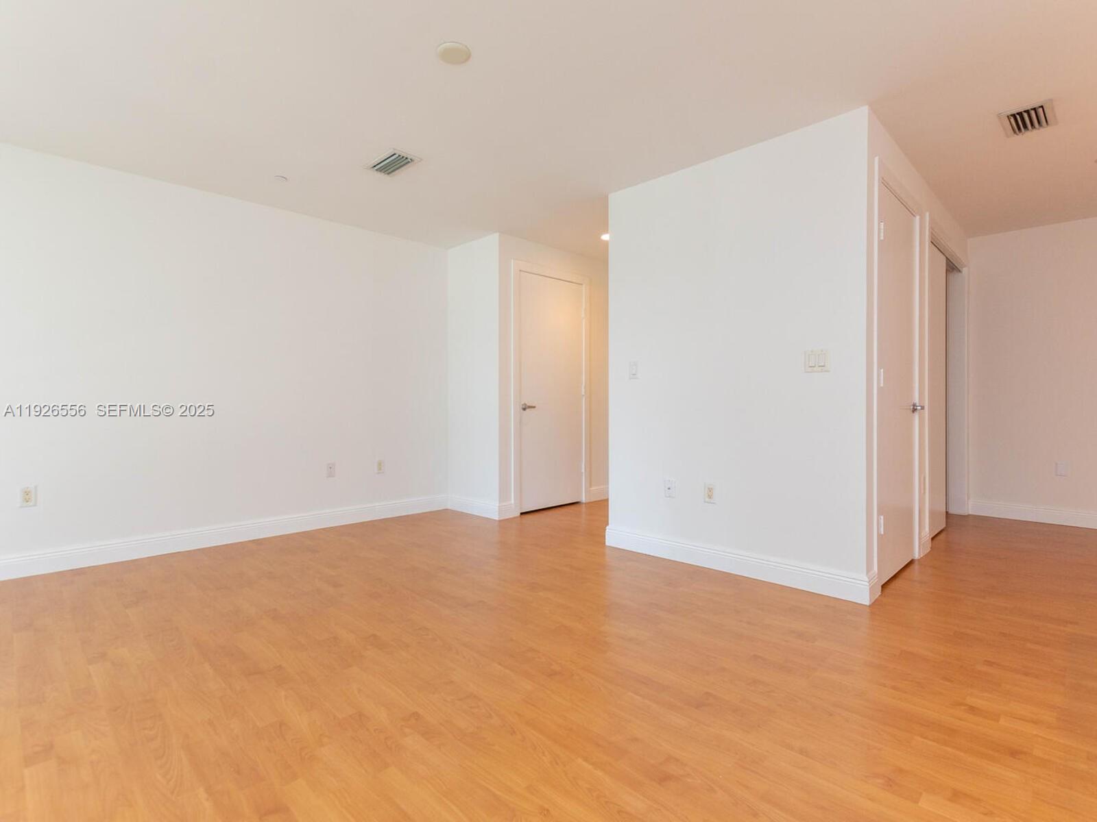 1050 Brickell Ave #606, Miami FL 33131