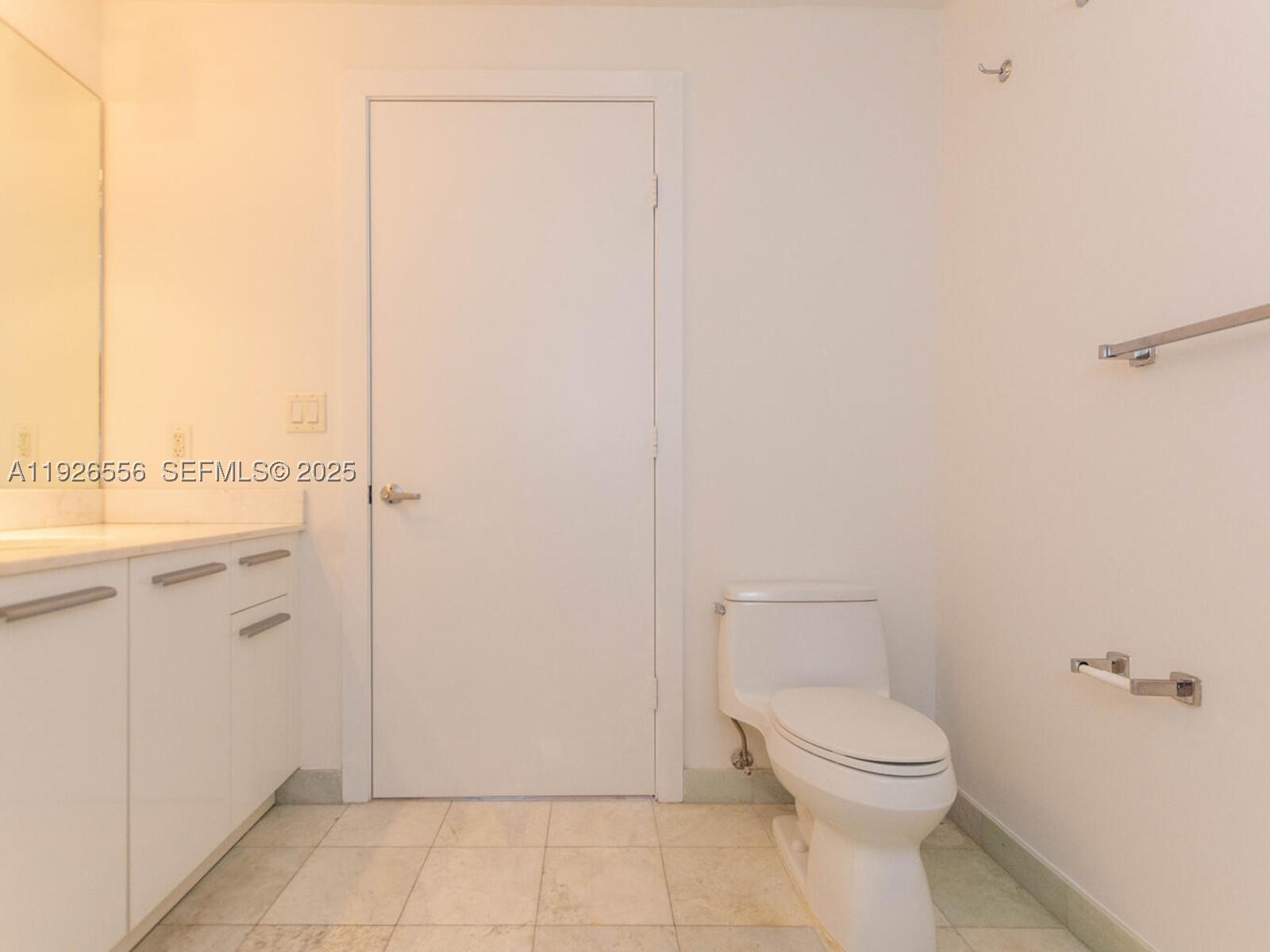 1050 Brickell Ave #606, Miami FL 33131