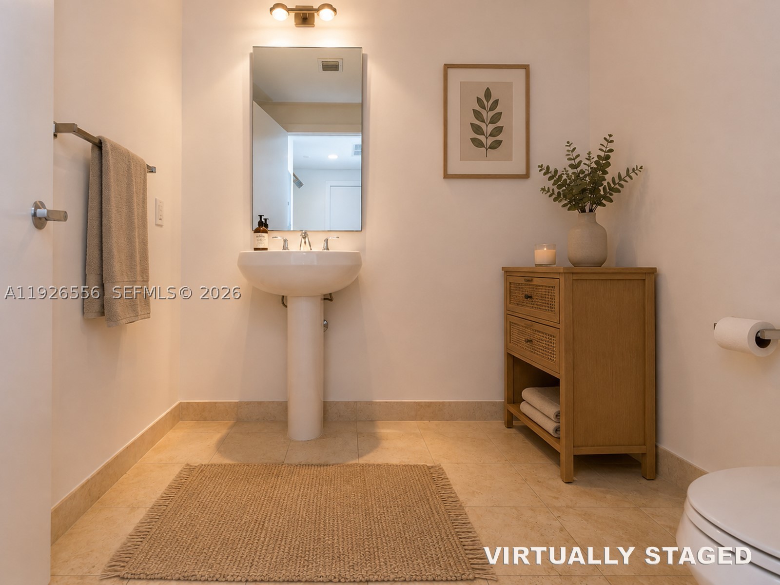 1050 Brickell Ave #606, Miami FL 33131