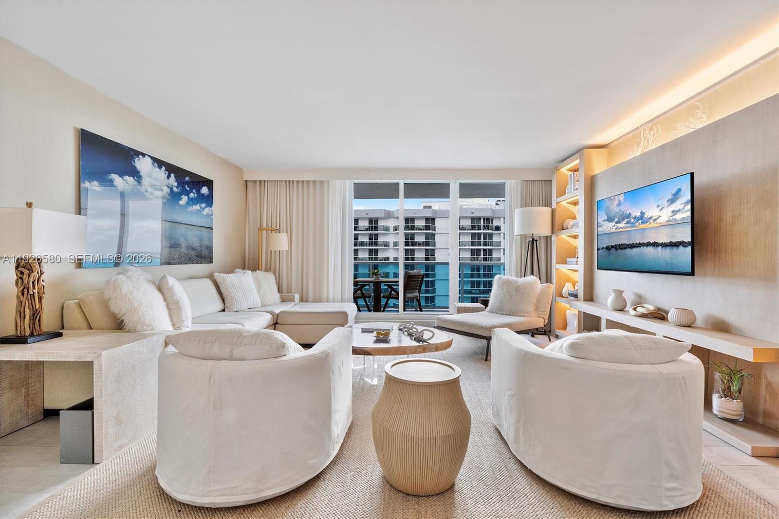 102 24th St #1413, Miami Beach FL 33139