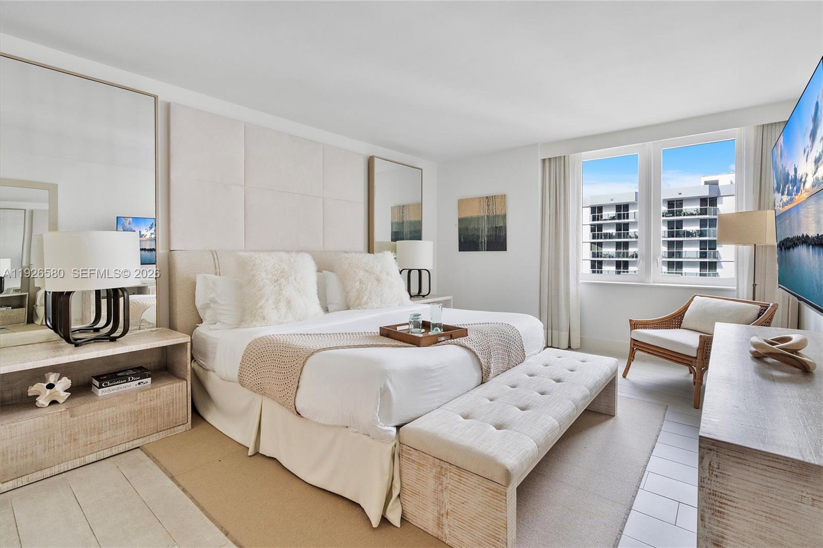 102 24th St #1413, Miami Beach FL 33139