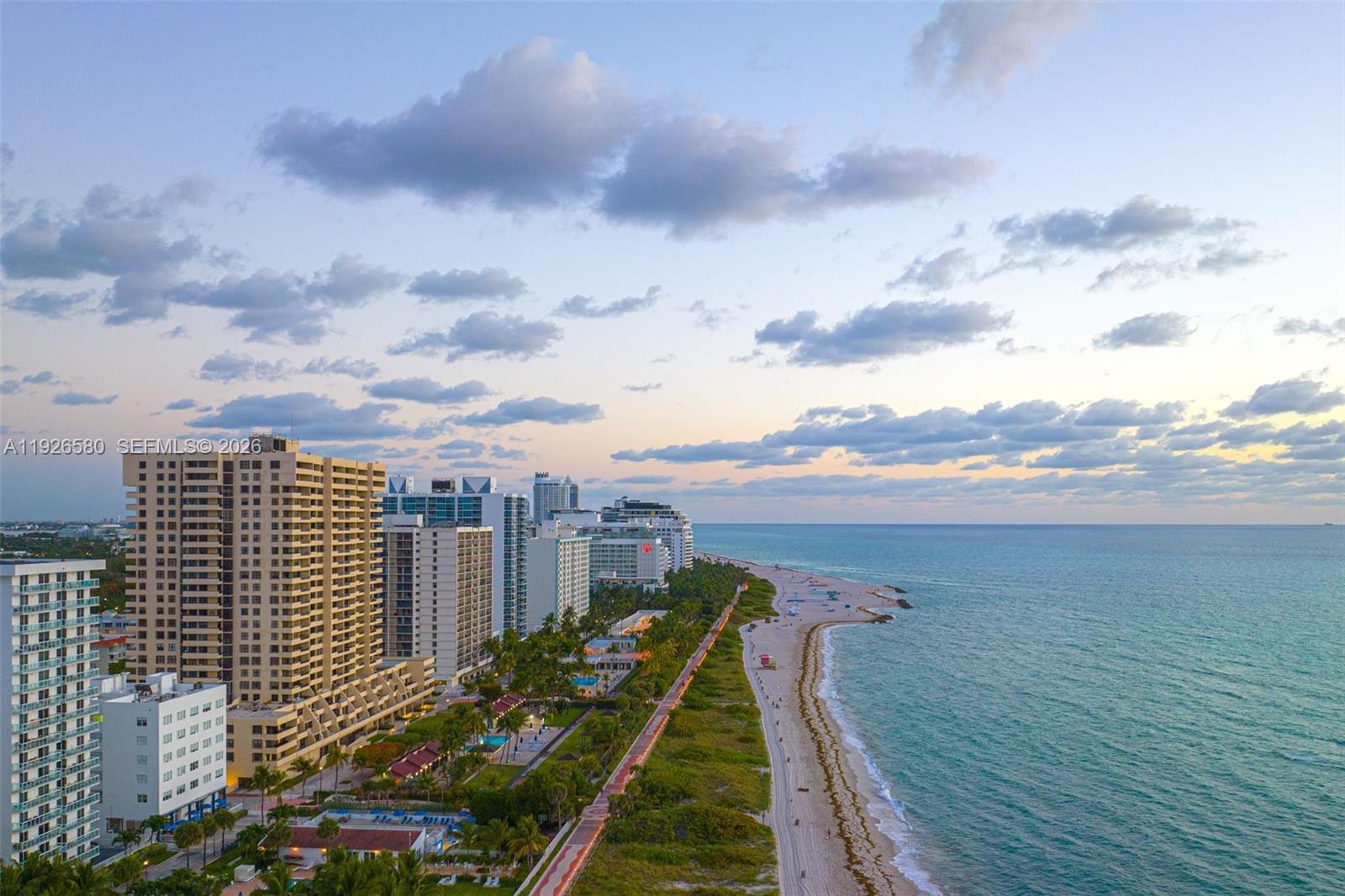 102 24th St #1413, Miami Beach FL 33139