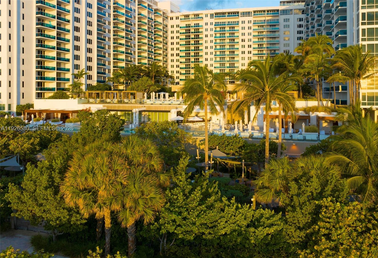 102 24th St #1413, Miami Beach FL 33139