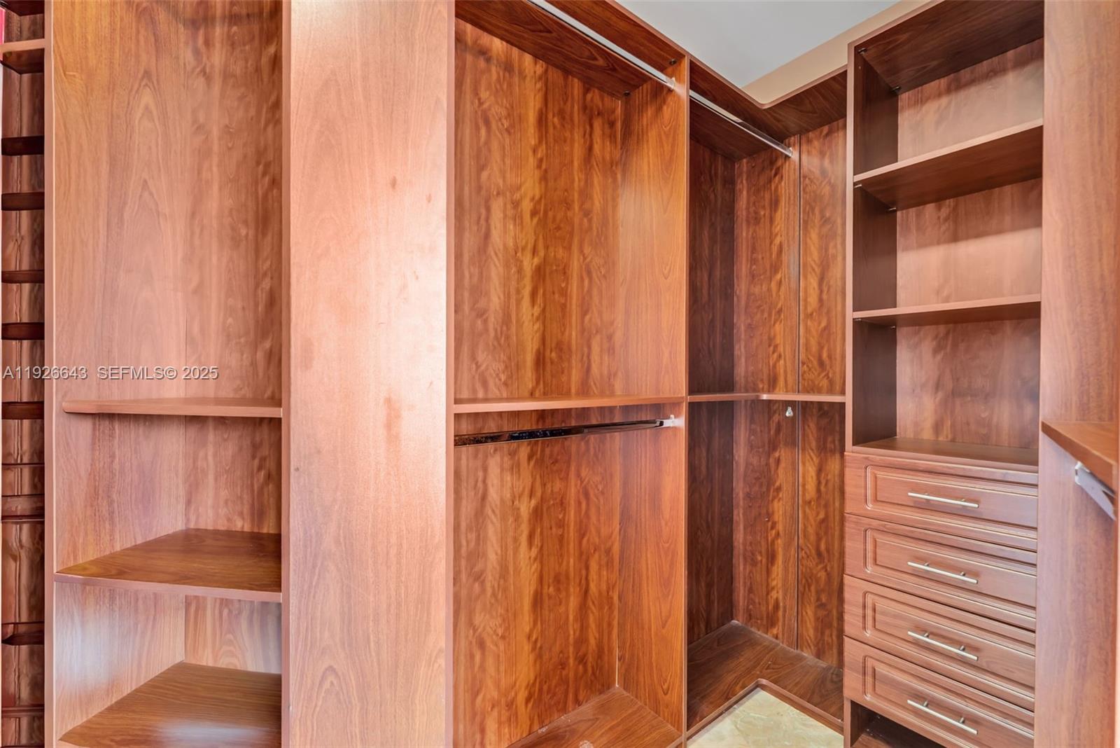 18201 Collins Ave #3907, Sunny Isles Beach FL 33160